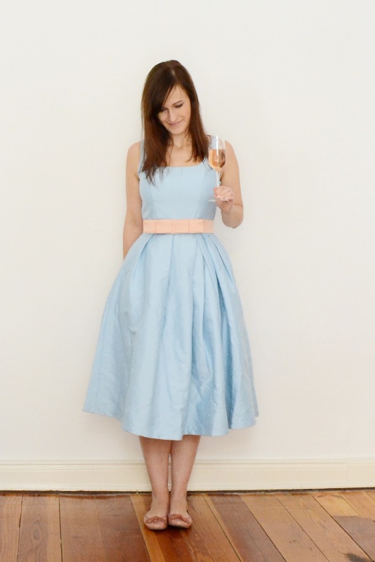festliches kleid hellblau